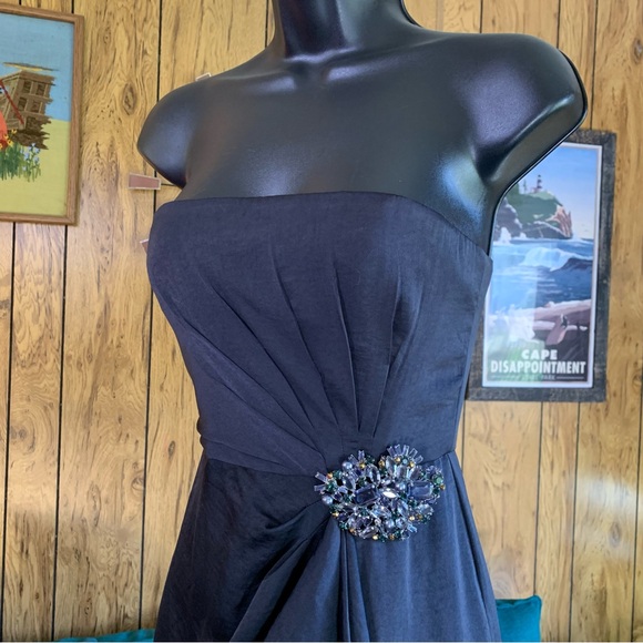 BCBGMaxAzria Ila Twilight Blue Strapless Formal Maxi Dress - Picture 3 of 16